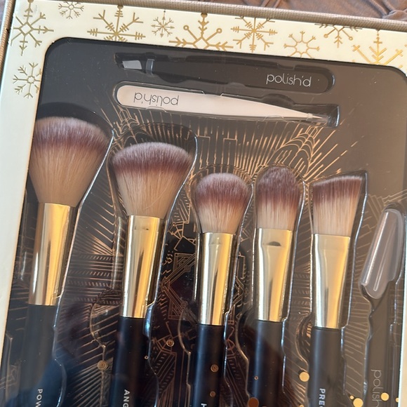 Ulta new in box beauty holiday cosmetic brush kit Polish’d sparkle and shine - Picture 7 of 8